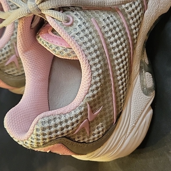 Aetrex Z593 Web Running Shoe Pink And Gray Size 6.5M Man Made Upper Sole - Picture 3 of 8